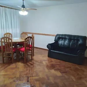 https://hermoso-departamento-en-mendoza-5500-2.hotelsmendoza.com